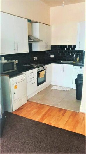 2 Bedroom Flat To Rent In Wellington Street, Luton, LU1