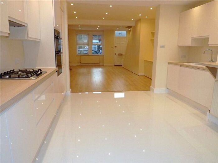 3 Bedroom Terraced House To Rent In Aston Road, Raynes Park, London, SW20