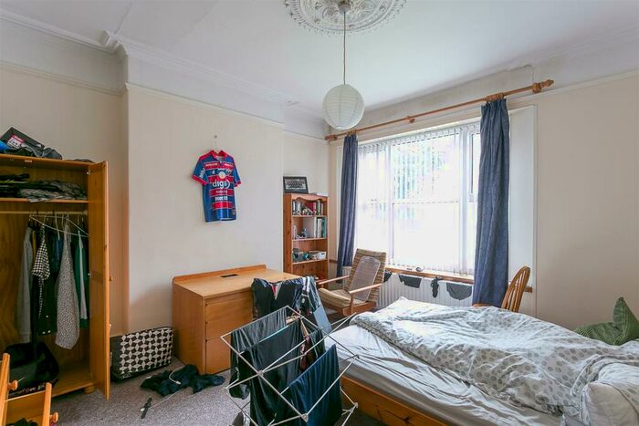 4 Bedroom House To Rent In Lyndhurst Avenue, Jesmond, Newcastle Upon Tyne, NE2