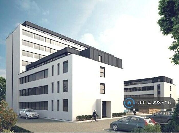 2 Bedroom Flat To Rent In Trident Apartments, Sale, M33