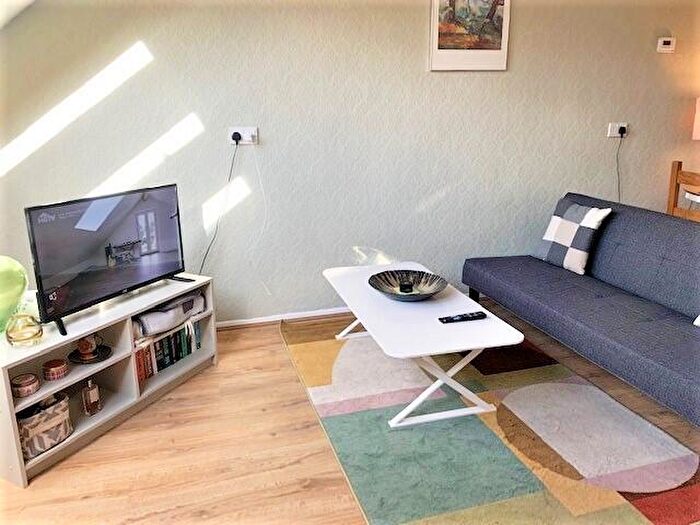 1 Bedroom Maisonette To Rent In Chester Road, Hartford, CW8