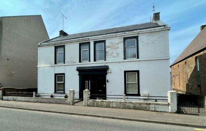 2 Bedroom Flat To Rent In John Street, Ayr, South Ayrshire, KA8