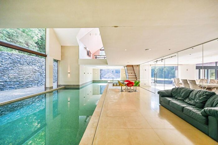 5 Bedroom Detached House For Sale In Taylors Hill, Chilham, Kent, CT4