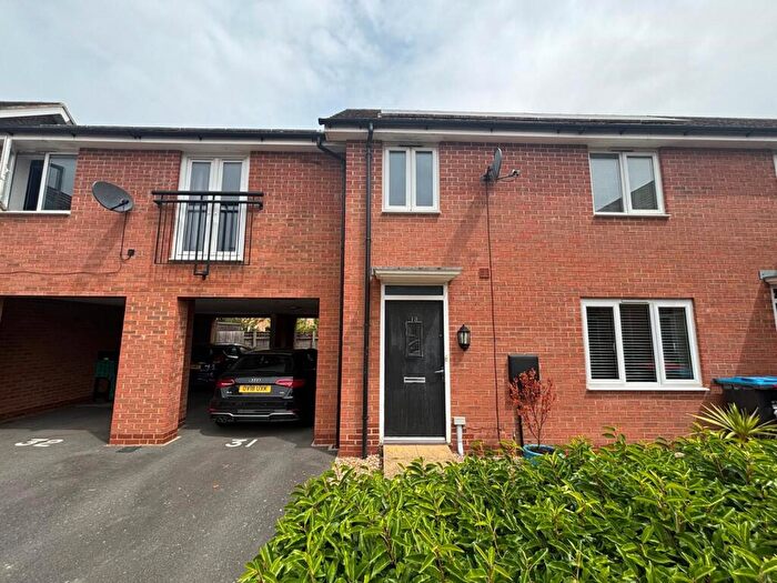 2 Bedroom House To Rent In Meacham Meadows, MK12