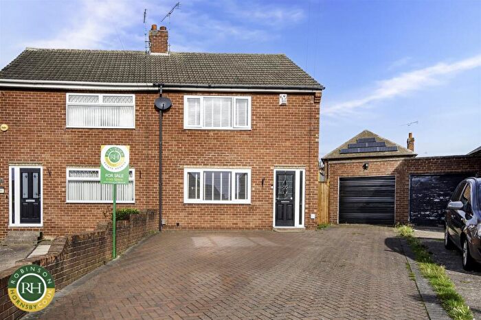 3 Bedroom Semi-Detached House For Sale In Gateford Close, Worksop, S81