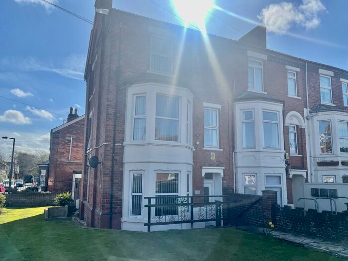 2 Bedroom Flat To Rent In Wainfleet Road, Skegness, PE25