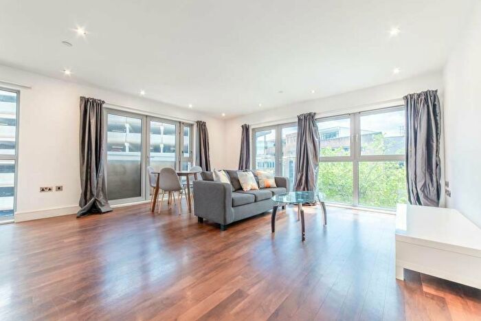 2 Bedroom Flat To Rent In Hanley House, Hanley Street, Nottingham, NG1