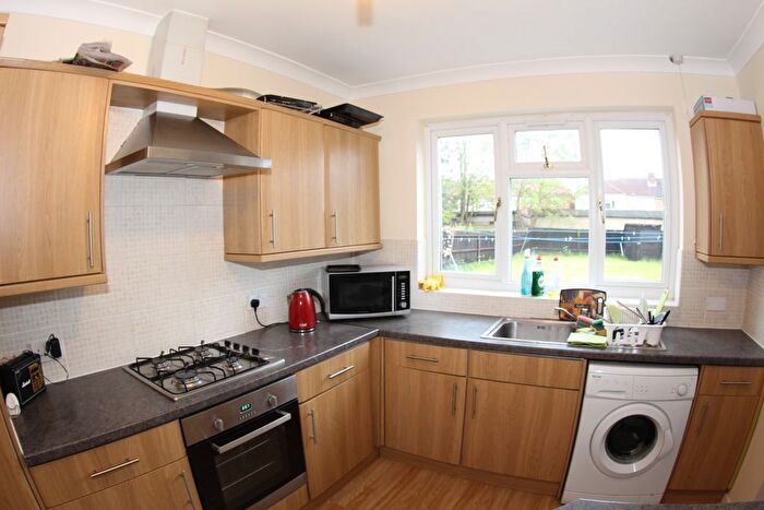 6 Bedroom Semi Detached House To Rent In Alicia Avenue, Kenton, HA3