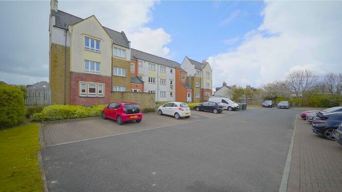 2 Bedroom Apartment To Rent In Straiton Place, Blantyre, South Lanarkshire, G72