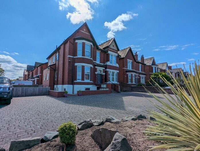 2 Bedroom Apartment To Rent In Chambres Road, Southport, Merseyside, PR8