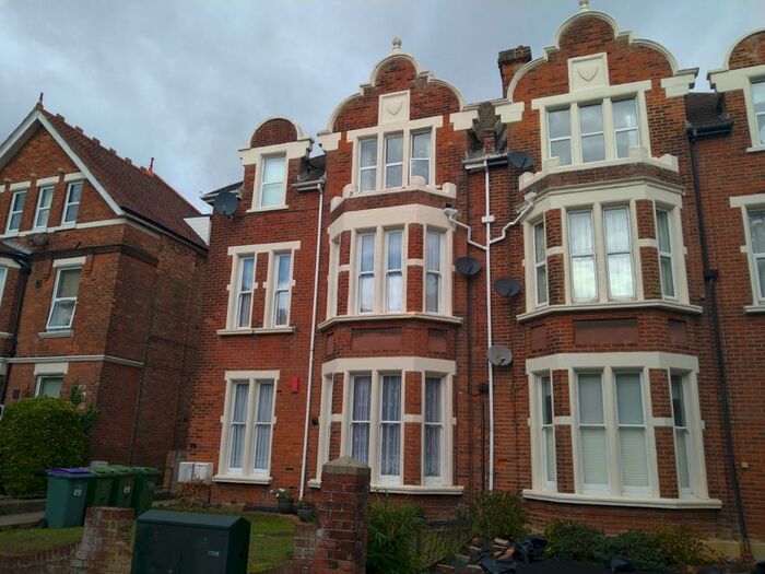 2 Bedroom Apartment To Rent In Bouverie Road West, Folkestone, Kent, CT20