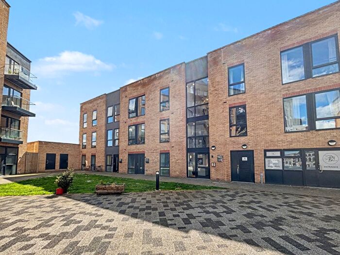 1 Bedroom Flat For Sale In Flat, Bradley House, Carmen Beckford Street, Bristol, Bristol, Gb, BS1