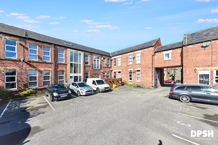 1 Bedroom Flat For Sale In Peel Court, Peel Street, Morley, Leeds, LS27