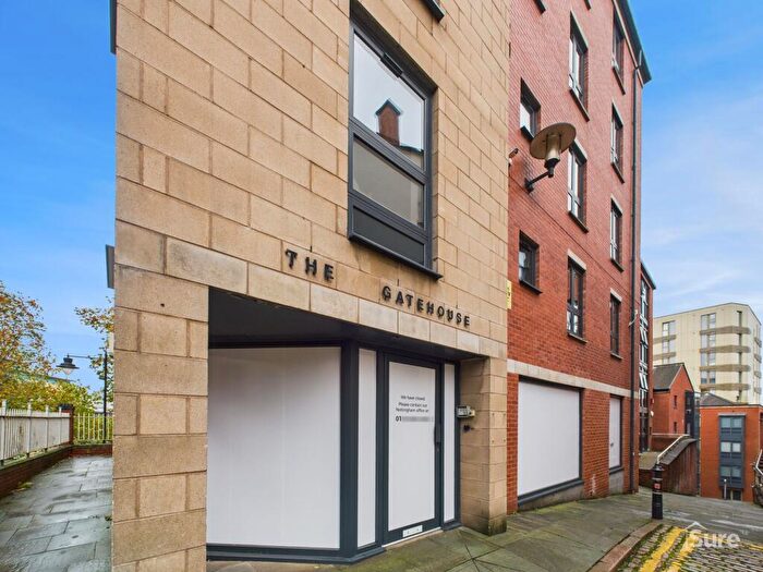 2 Bedroom Flat To Rent In Short Stairs, The Gatehouse Short Stairs, NG1