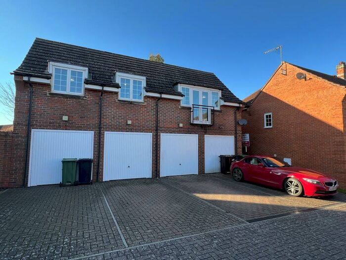 2 Bedroom Maisonette To Rent In Saffron Close, Downham Market, PE38