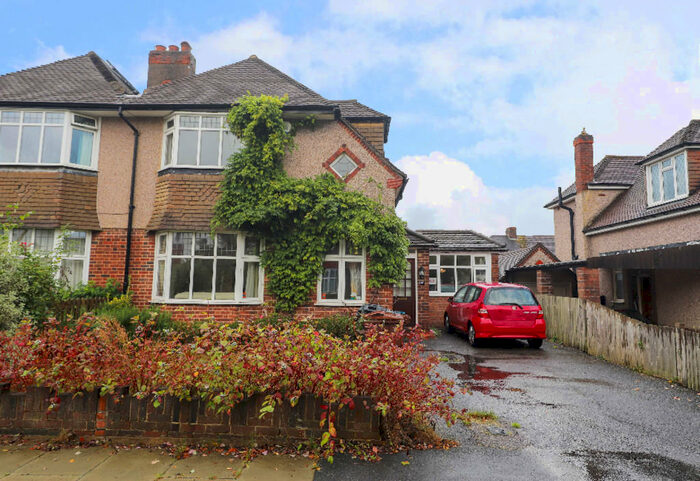 4 Bedroom Semi-Detached House To Rent In Lawrence Road, Pinner, HA5