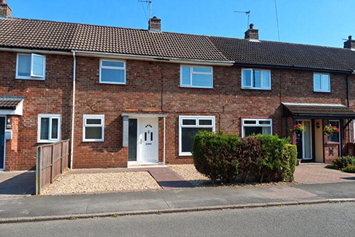 3 Bedroom Terraced House To Rent In Queen Elizabeth Road, Lincoln, Lincolnshire, LN1