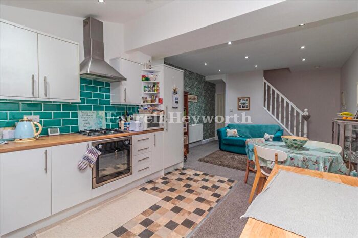 2 Bedroom House For Sale In Airedale Avenue, Blackpool, FY3