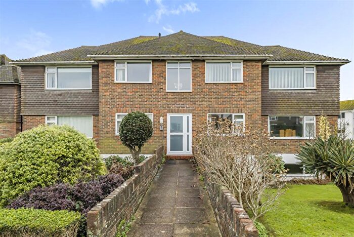 2 Bedroom Flat For Sale In Chyngton Road, Seaford, BN25