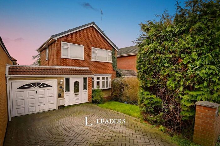 3 Bedroom Detached House For Sale In Southcliffe Road, Carlton, Nottingham, NG4