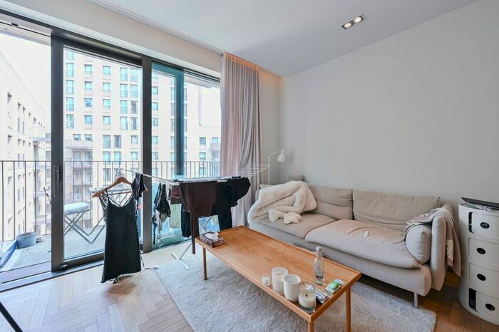 1 Bedroom Flat To Rent In Lewis Cubitt Walk, King's Cross, London, N1C