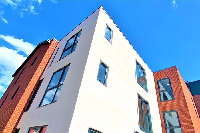 2 Bedroom Apartment For Sale In Green Quarter, Cross Green Lane, Leeds, LS9