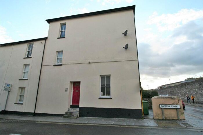 1 Bedroom Flat To Rent In Clarence Place, Stonehouse, Plymouth, PL1