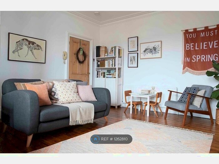 3 Bedroom Flat To Rent In St Georges Terrace, Jesmond, Newcastle Upon Tyne NE2