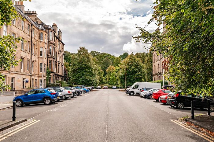 2 Bedroom Flat To Rent In Hillside Street, Edinburgh, EH7