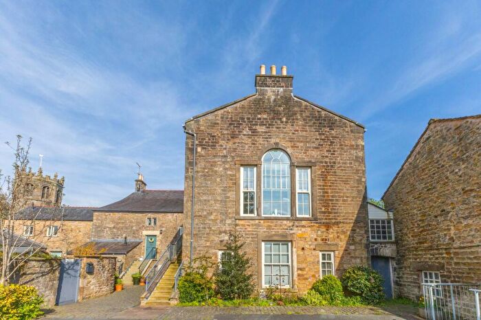 2 Bedroom Duplex For Sale In Lingard Gate Main Street, Hornby, LA2