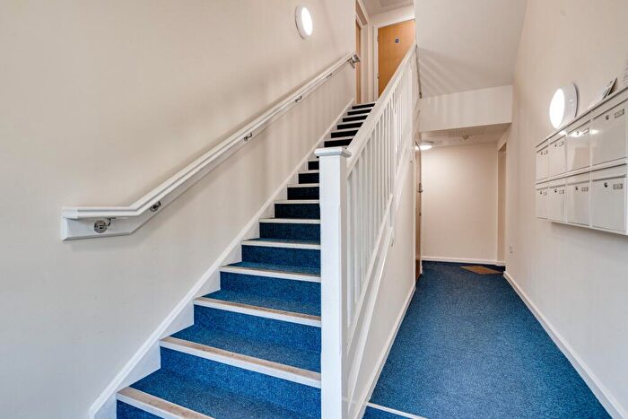 2 Bedroom Apartment For Sale In Waterside Gardens, Bolton, Lancashire, BL1