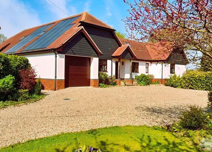 4 Bedroom Detached Bungalow For Sale In Meadow View, Lower Road, Middleton, CO10