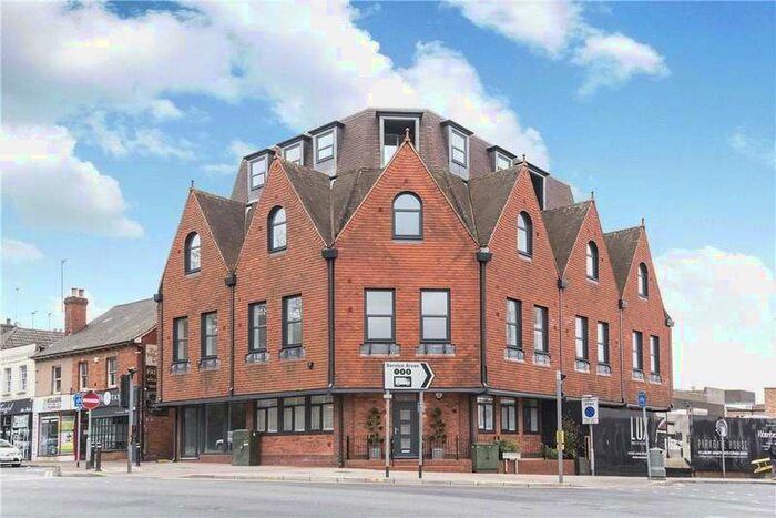 1 Bedroom Flat To Rent In Park Street, , Camberley, GU15