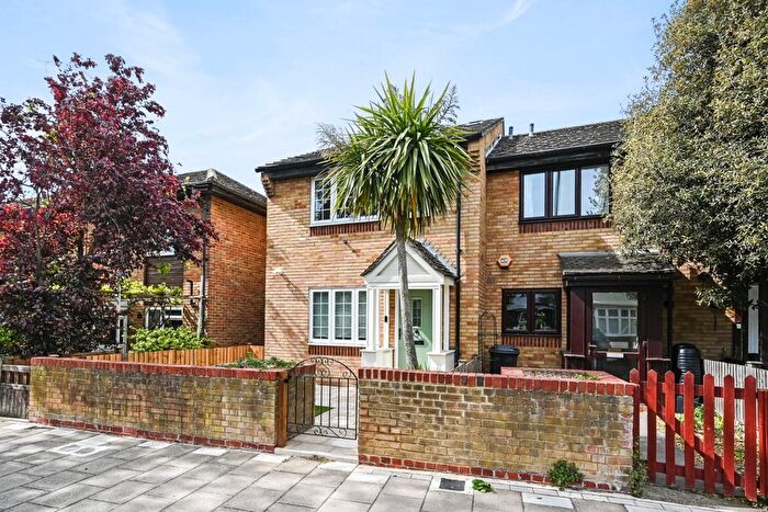 2 Bedroom End Of Terrace House For Sale In Rectory Lane, London, SW17