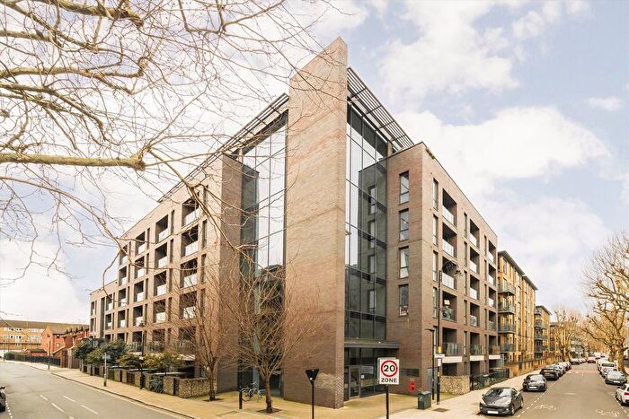 2 Bedroom Flat For Sale In Spa Road, Bermondsey, SE16