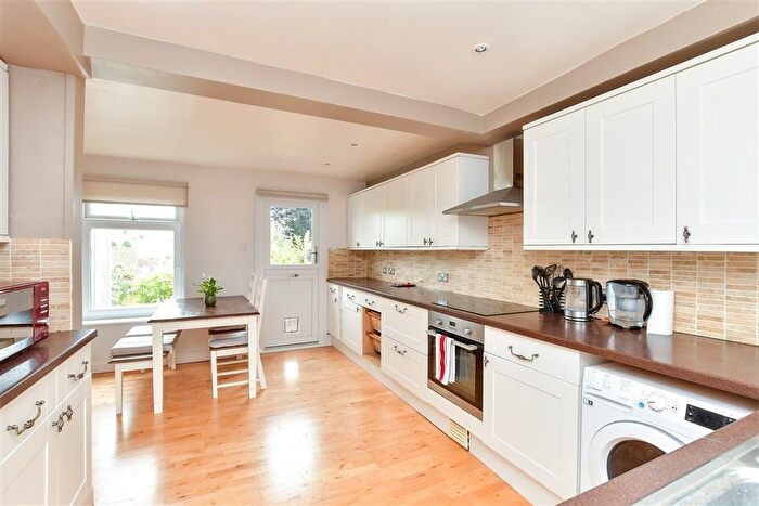 3 Bedroom Terraced House For Sale In Cowley Drive, Woodingdean, Brighton, East Sussex, BN2