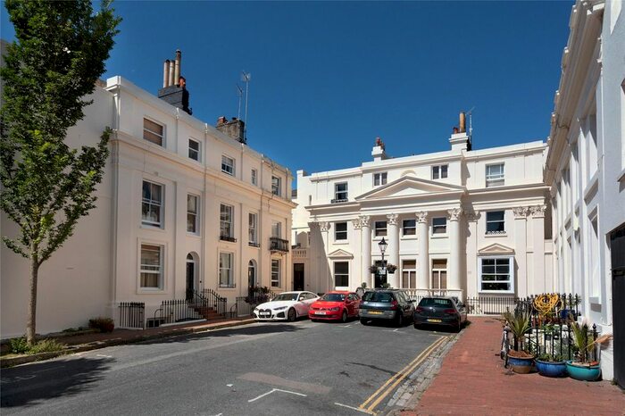 5 Bedroom Detached House To Rent In Lansdowne Square, Hove, East Sussex, BN3
