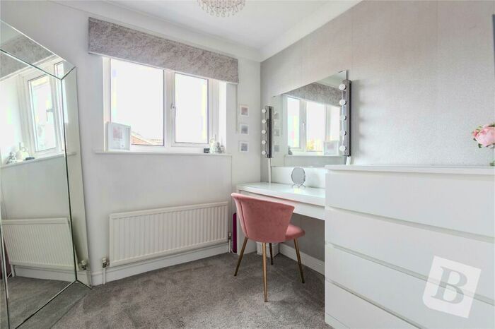 3 Bedroom Terraced House For Sale In Webster Close, Hornchurch, RM12