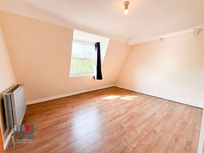 1 Bedroom Flat To Rent In Stamford Hill, Stamford Hill, N16