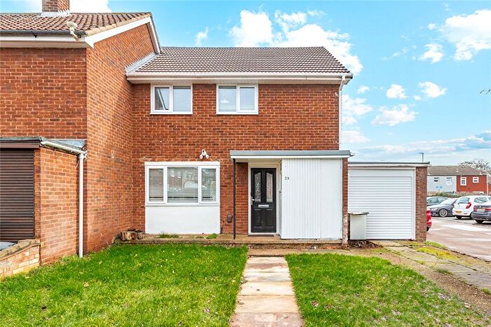 2 Bedroom Semi Detached House For Sale In Clayburn Circle, Basildon, Essex, SS14