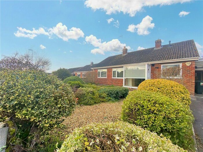 2 Bedroom Bungalow To Rent In Wynnes Close, Sherborne, DT9
