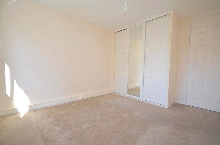 2 Bedroom Apartment To Rent In Chaplaincy Gardens, Hornchurch, Essex, RM11