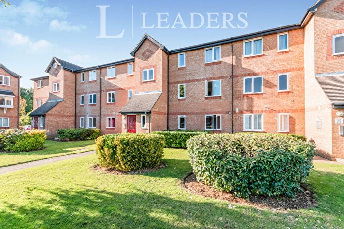 2 Bedroom Apartment To Rent In Wedgewood Road, Hitchin- Ref, D22