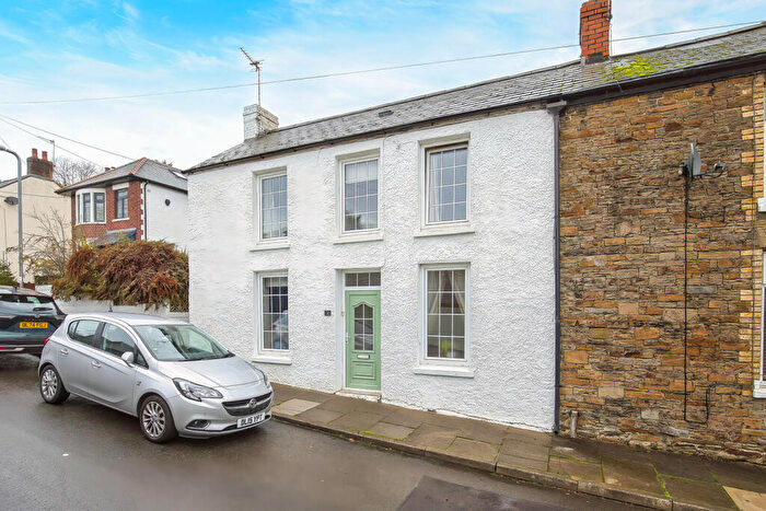 3 Bedroom Semi-Detached House For Sale In Wellington Street, Tongwynlais, Cardiff, CF15
