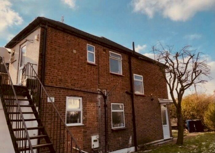 2 Bedroom Maisonette To Rent In Stanley Avenue, Greenford UB6