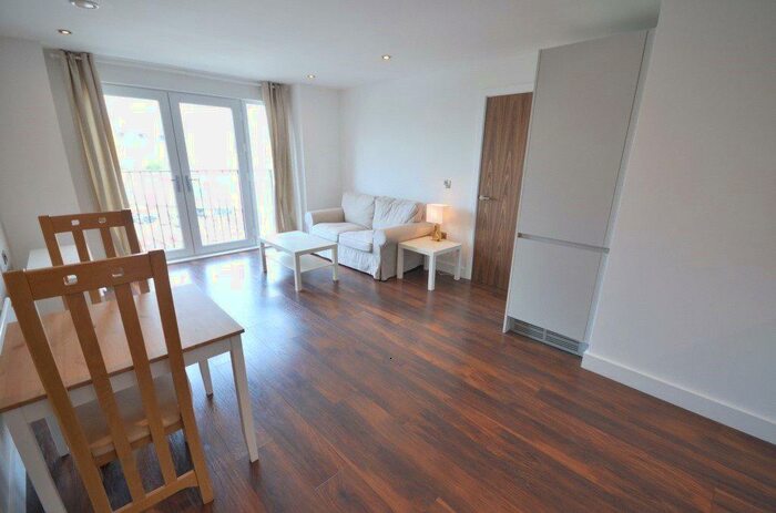 1 Bedroom Apartment To Rent In Wilburn Basin, Ordsall Lane, Salford, M5