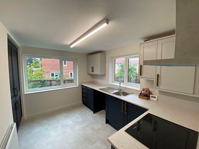 2 Bedroom Maisonette To Rent In Harworth Place, Bawtry, Doncaster, DN10