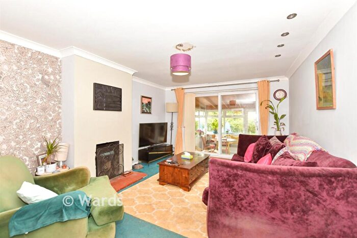 3 Bedroom Detached House For Sale In Downs Road, East Studdal, Kent, CT15