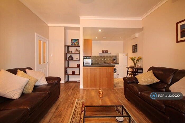 2 Bedroom Flat To Rent In Wilson Street, Glasgow, G1