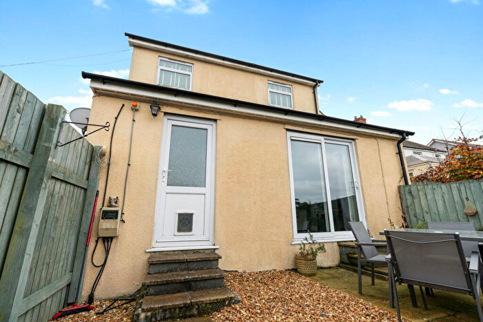 2 Bedroom Terraced House For Sale In West Hill, Wadebridge, PL27